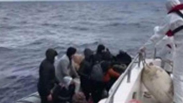 Dalamanda 16 kaçak göçmen kurtarıldı