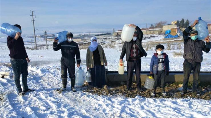 Koronavirüsten değil susuzluktan korkuyoruz