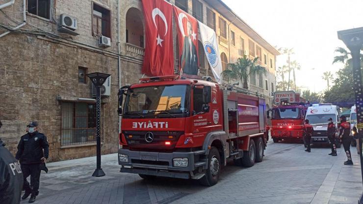 Mersin Büyükşehir Belediyesi’nde yangın