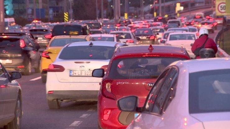 İstanbul trafiği için çözüm ne Ulaştırma Profesörü değerlendirdi