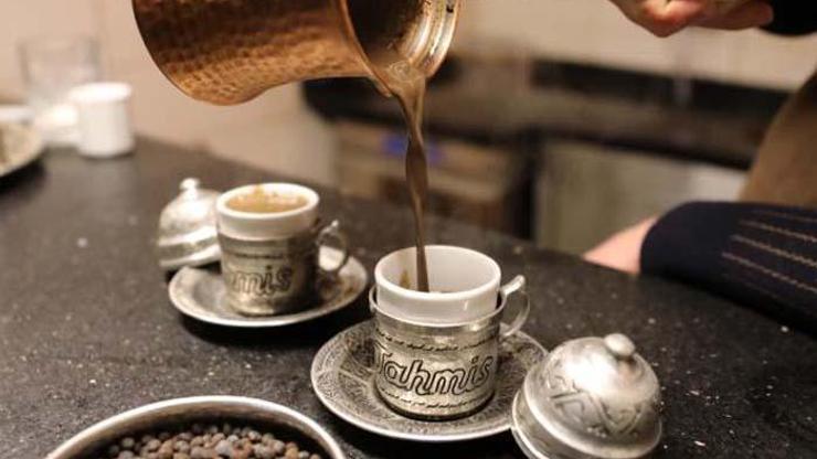 Öksürüğü kesiyor, kalp ve böbrek hastalıklarına iyi geliyor Gaziantepin tescilli lezzeti; Menengiç kahvesi