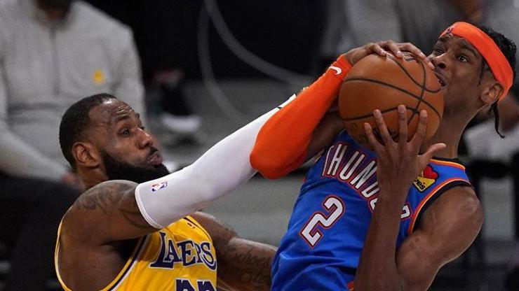 NBAde Lakers Thunderı uzatmada yendi