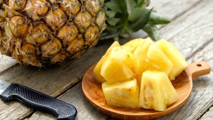Ananasın Faydaları Nelerdir, Neye İyi Gelir  Ananas Nasıl Yenir Kalorisi Ve Besin Değerleri...