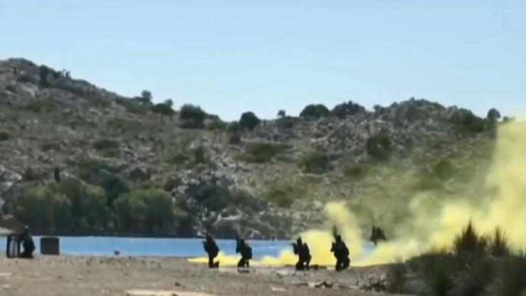 Yunanistandan gayri askeri statüdeki Sakız Adasında tatbikat