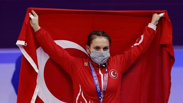 Son dakika... Şaziye Erdoğan bronz madalya kazandı