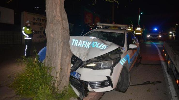 Polis aracı kovalamaca sırasında ağaca çarptı: 2 yaralı