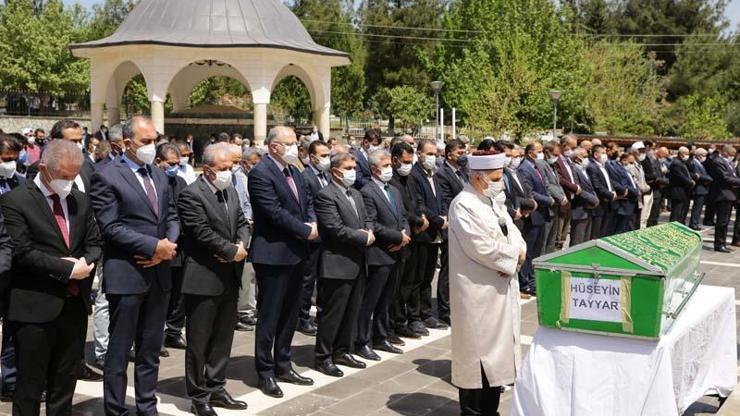 AK Parti MKYK Üyesi Şamil Tayyarın babası Hüseyin Tayyar, son yolculuğuna uğurlandı