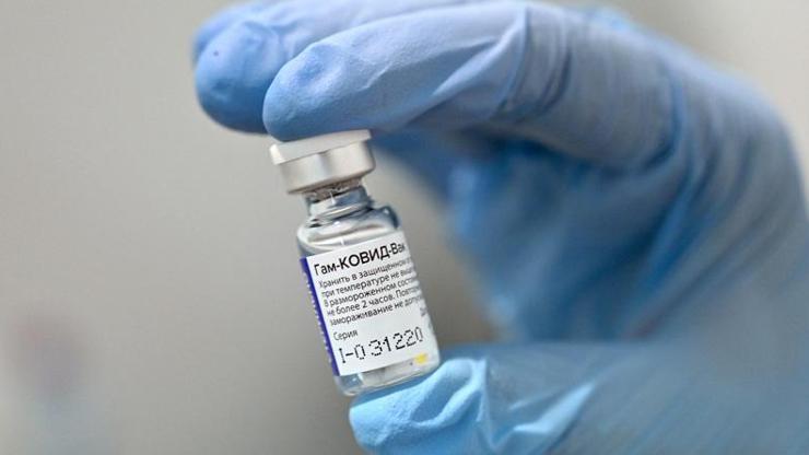 Etkinlik oranı yüzde 97.6 olarak açıklanmıştı: Rus aşısında ilk anlaşma