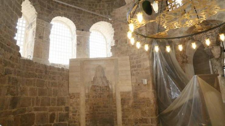 Yanan Osmanlı eseri cami, 125 yıl sonra ibadete açılıyor