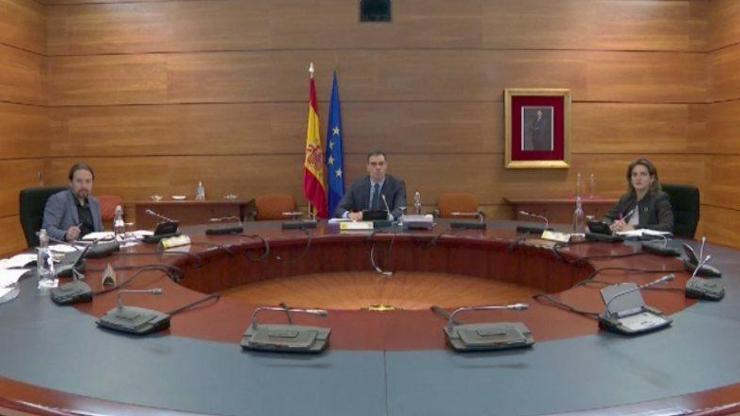 İspanya Başbakanı sürü bağışıklığı için tarihi verdi