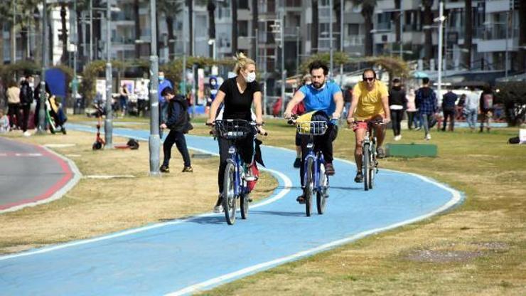 İzmir’de koronavirüs vakaları azalmaya devam ediyor