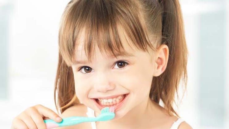 Çocuklarda diş çürüklerini tetikleyen nedenler
