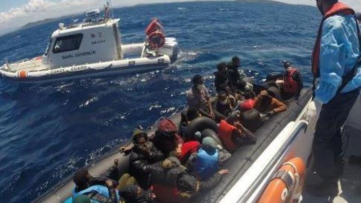Ayvacık açıklarında 80 kaçak göçmeni Sahil Güvenlik kurtardı