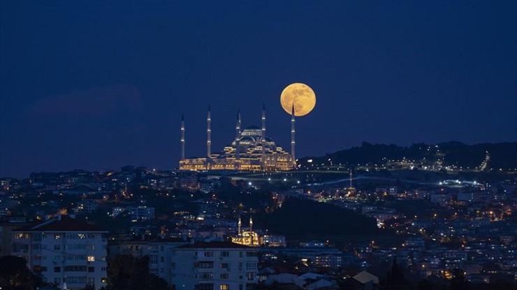 Türkiyeden Süper Ay manzaraları