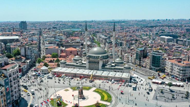 Taksim Camii bugün açılıyor