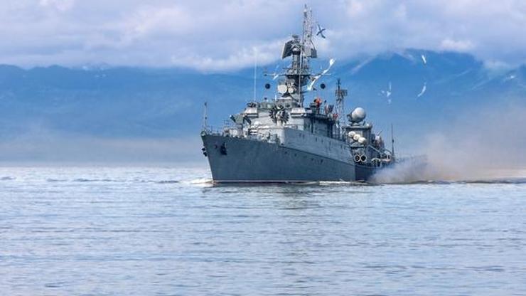 Rusya yeni savaş gemisini tanıttı: Düşmanı kör ediyor