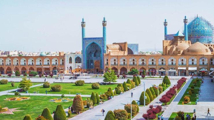 İsfahan Nerede, Nasıl Gidilir İsfahan Gezilecek Yerler Nelerdir Yapılacaklar Listesi...