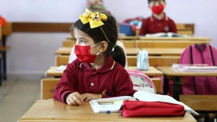 SON DAKİKA: Okullar ne zaman açılacak Bakan Selçuk yanıtladı
