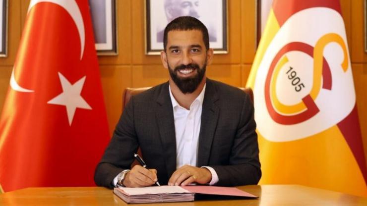 Galatasaray Arda Turanın sözleşmesini uzattı
