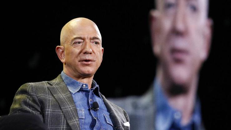 CEOluğu bıraktı, rekor kırdı: Dünyanın en zengin insanı Jeff Bezos servet rekoru kırdı