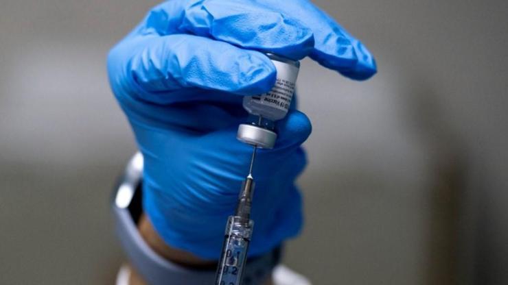 İsrail’den flaş aşı kararı: Üçüncü doz Pfizer/BioNTech aşısına onay