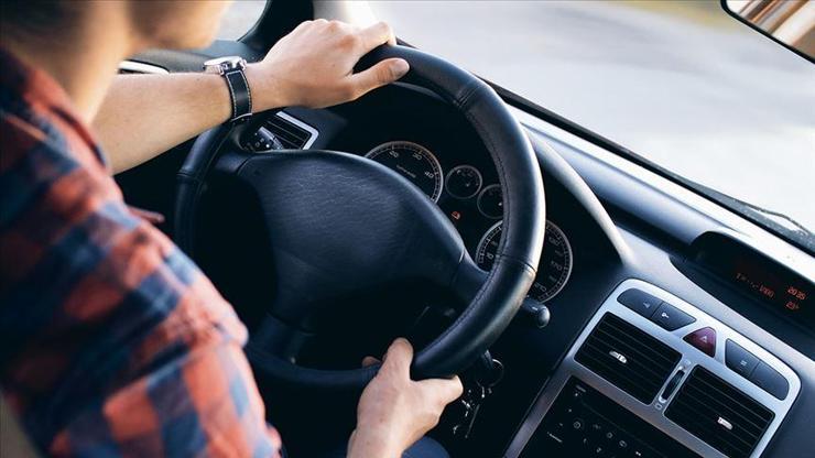 Sürücülere yol hipnozu uyarısı: 2,5 saat sonrasına dikkat