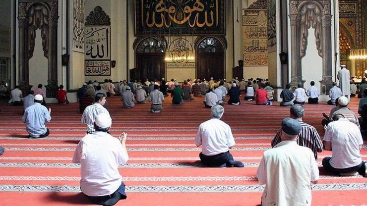 Bayram namazı saat kaçta kılınacak İşte il il namaz saatleri