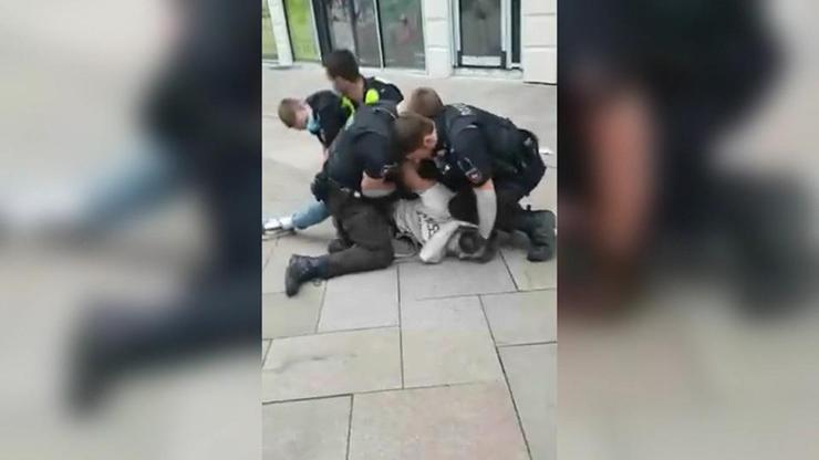 Yine Almanya yine polis şiddeti