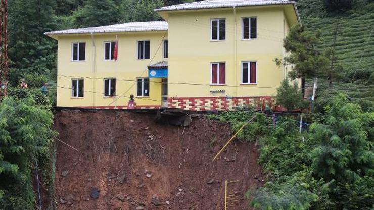 Rize’de sel ve heyelan sonrası hasar tespiti