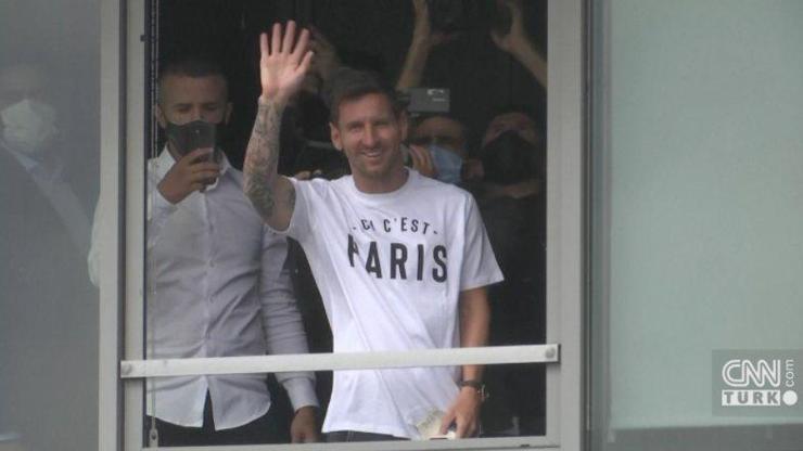 Pariste Messi heyecanı... 34 yaşındaki yıldızı Pariste taraftarlar karşıladı