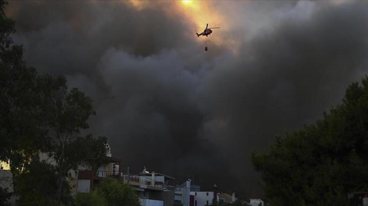 Yunanistan’daki yangınlarla ilgili korkutan tahmin: Aylar sürebilir…