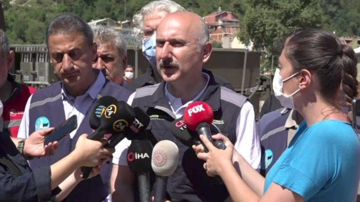 Bakan Karaismailoğlu Sinop Ayancıkta açıklamalarda bulundu