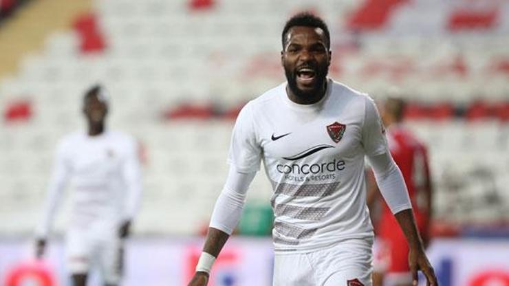 Son dakika... Boupendza, Al-Arabiye transfer oldu