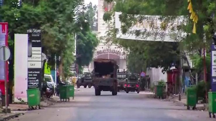 Ginede askeri darbe: Sokağa çıkma yasağı ilan edildi
