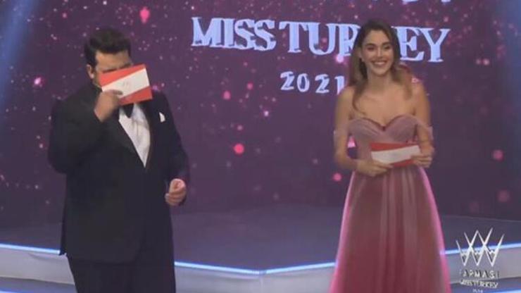 Eser ve Berfu Yenenler arasındaki diyalog Miss Turkey 2021e damga vurdu