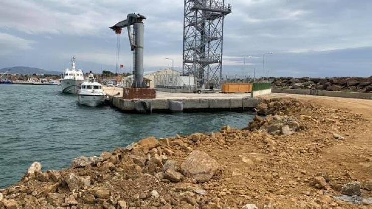 Enez Deniz Gümrük Kapısı rıhtım inşaatı sürüyor