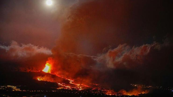 Uzman isimlerden dikkat çeken uyarı: Ya Türkiyedeki yanardağlardan biri patlarsa