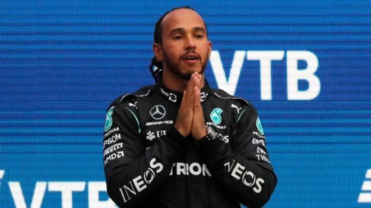 Lewis Hamilton 100. galibiyetini aldı