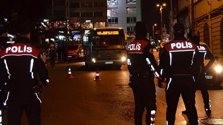 İstanbulda asayiş uygulaması: Aranan 448 kişi yakalandı