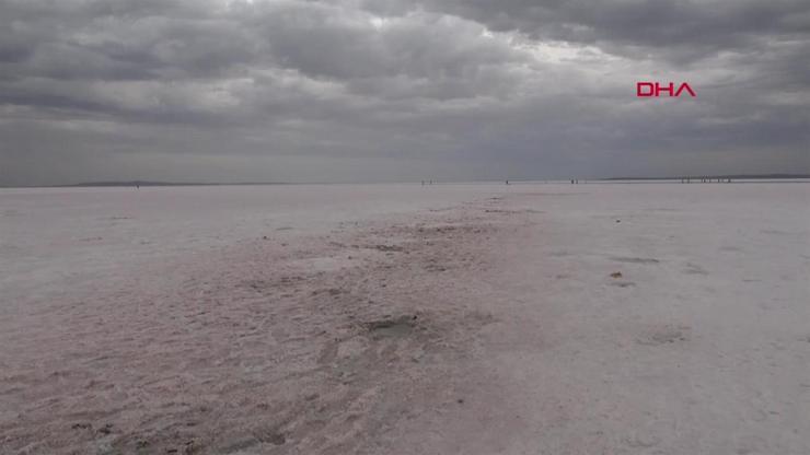 Tuz Gölünde kuraklık alarmı
