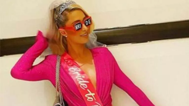 Paris Hiltondan bekarlığa veda partisi