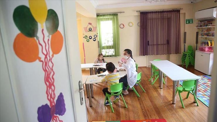 Milli Eğitim Bakanı Özer, eğitimde 5 yaş grubuna yönelik hedeflerin yeni yol haritasını açıkladı