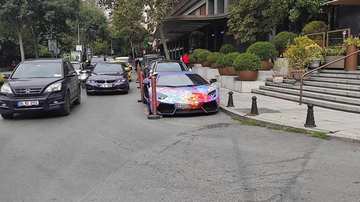 İstanbul caddelerinde yabancı plakalı lüks araçlar