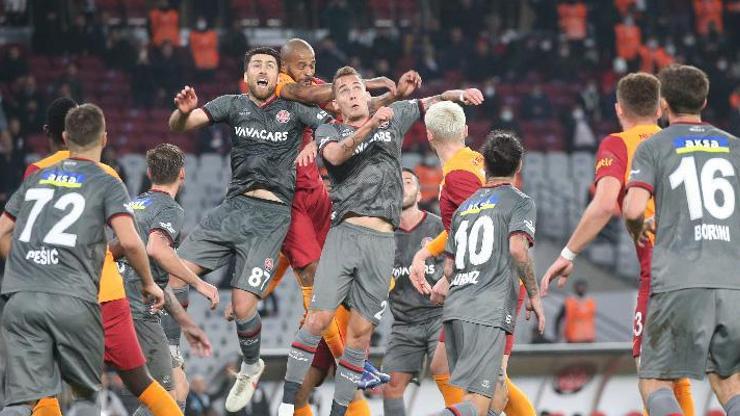 Galatasaray 128 kornerden gol çıkartamadı