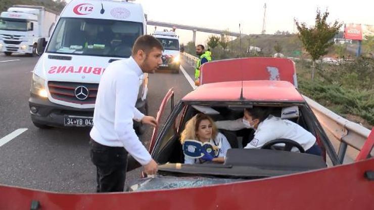 Kuzey Marmara Otoyolunda kaza: Otomobilde sıkışan kadını itfaiye kurtardı