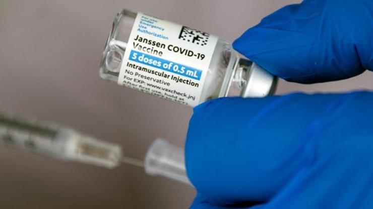 Korona aşısıyla ilgili flaş açıklama: 2 ayda etkisi geçiyor