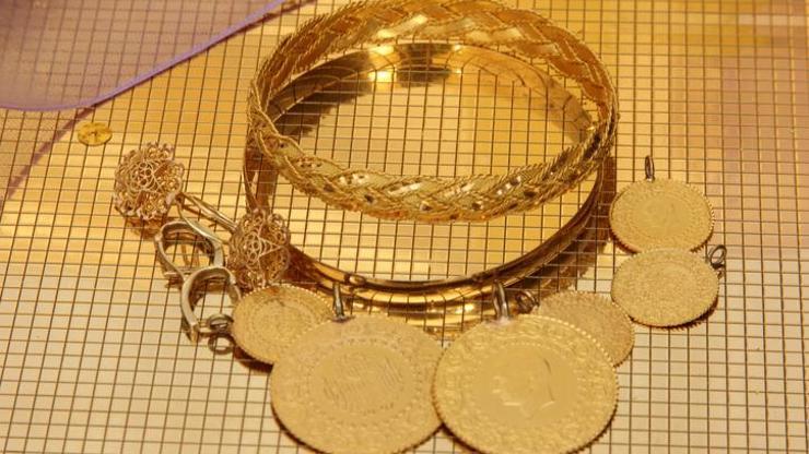 Altın fiyatları canlı Çeyrek altın bugün kaç TL, Gram altın ne kadar Ons altında son durum 6 Aralık 2021