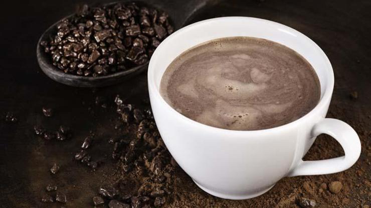 Kahve ve Çikolatanın Birlikte Tüketimi Yağ Depolamasına Neden Oluyor Uzman Uyardı