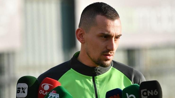 Burak Altıparmak: Bursaspordan ayrılmam söz konusu değil