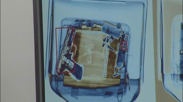 AselSanın geliştirdiği yerli X-Ray cihazı Gaziantep Havalimanı’nda kullanıma sunuldu